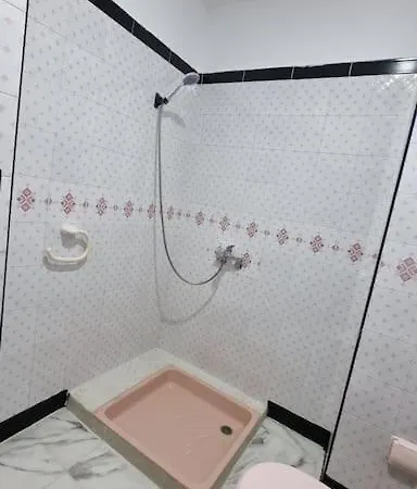 Spacieux Appartement Azrou Exterior photo